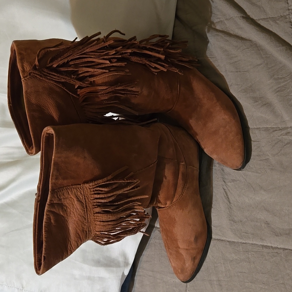 Women's Brown Western Boots - Picture 2 of 10